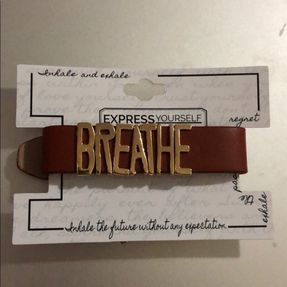 NEW!💕BREATHE bracelet